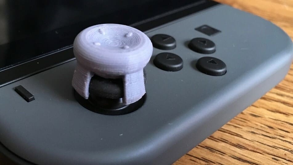 Taller joysticks let you aim with precision