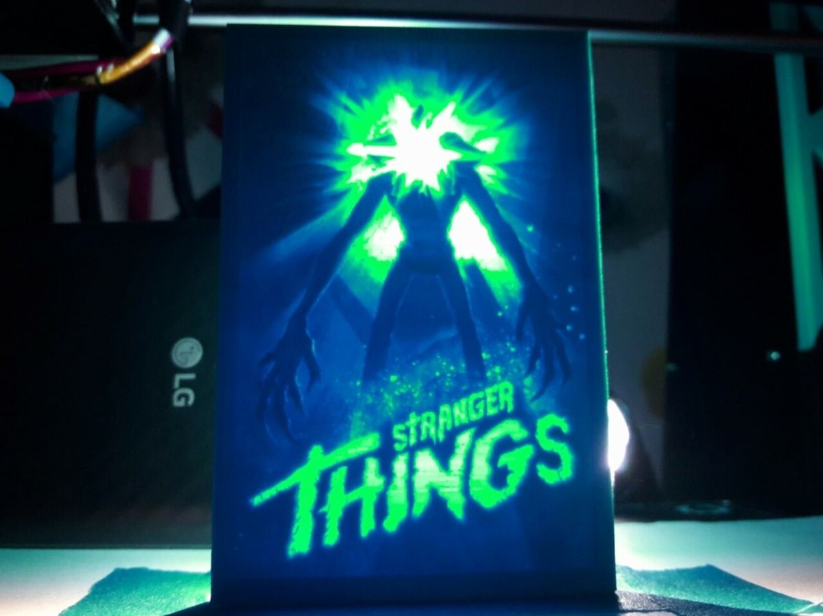 A bright LED complements the lithophane poster