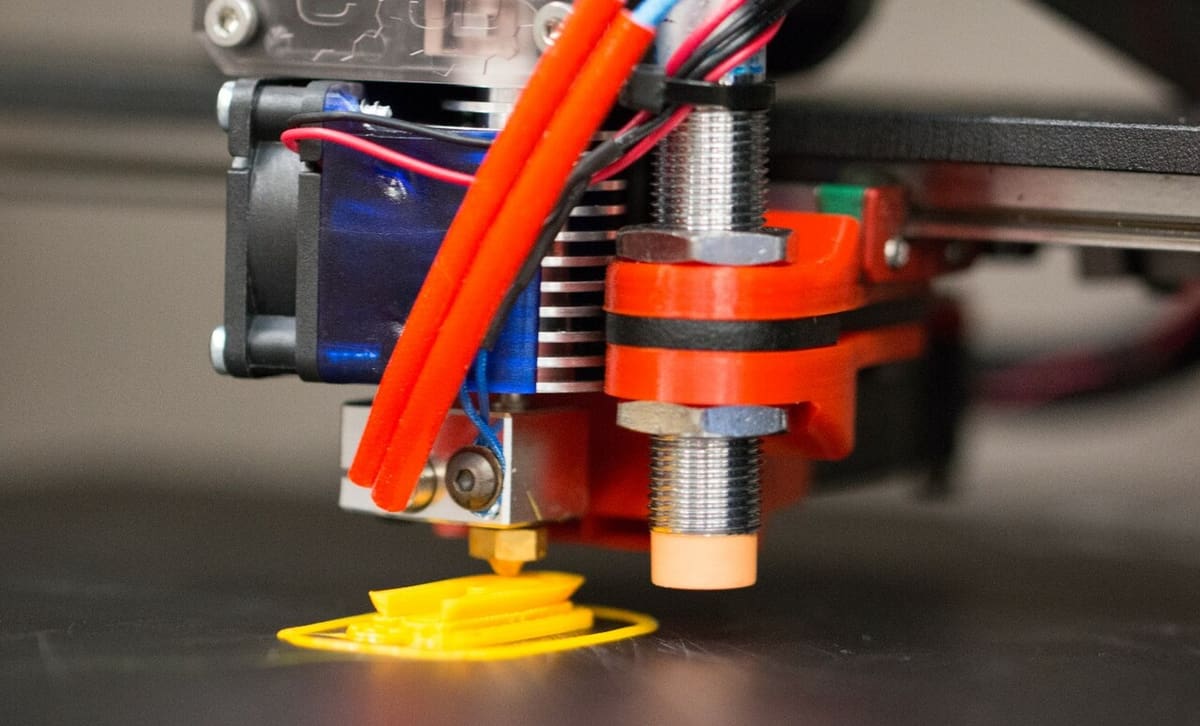 The E3D V6 compatible with many printers and nozzles