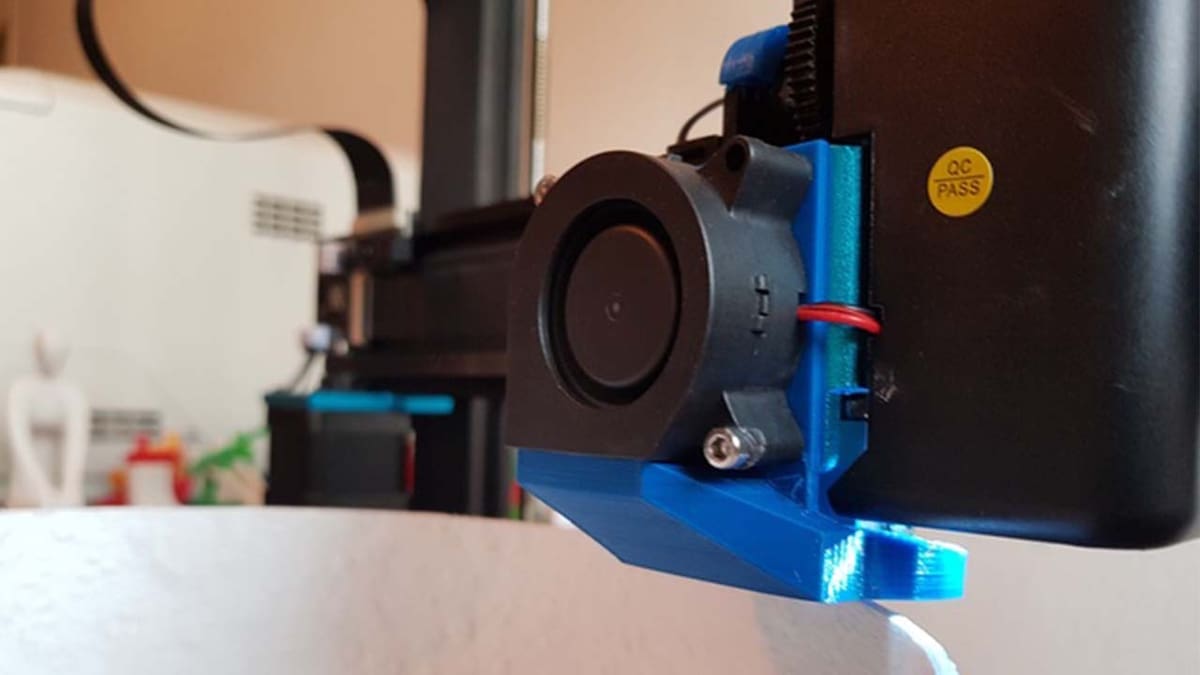 A better cooling shroud combined with a stronger fan means better part cooling and better printing performance