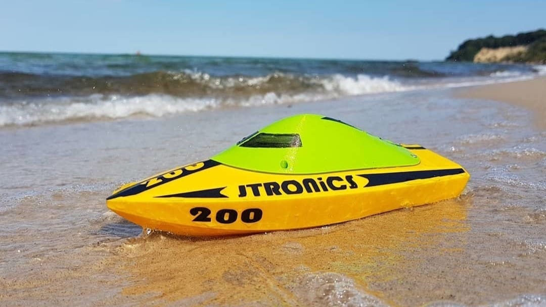 Image of: 7. Mini Jet Boat
