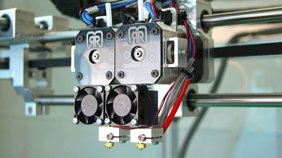 Marlin can handle a dual-extrusion upgrade