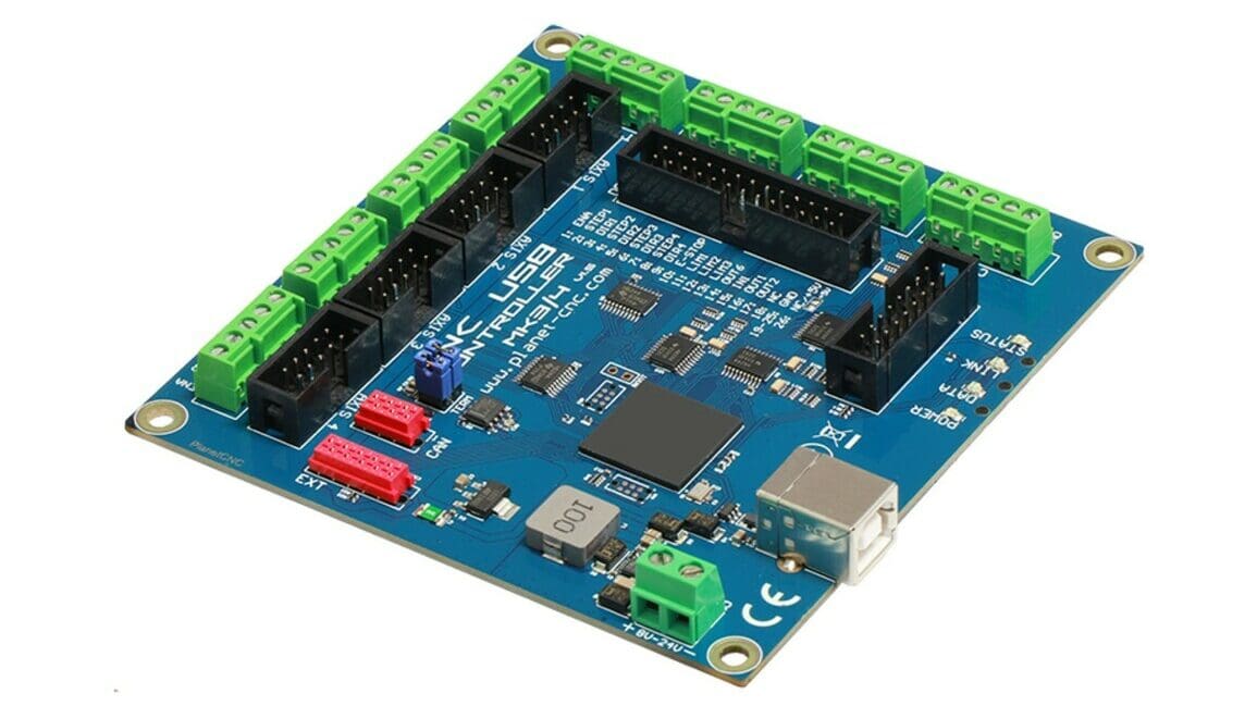 A 4-axis CNC controller with USB connection