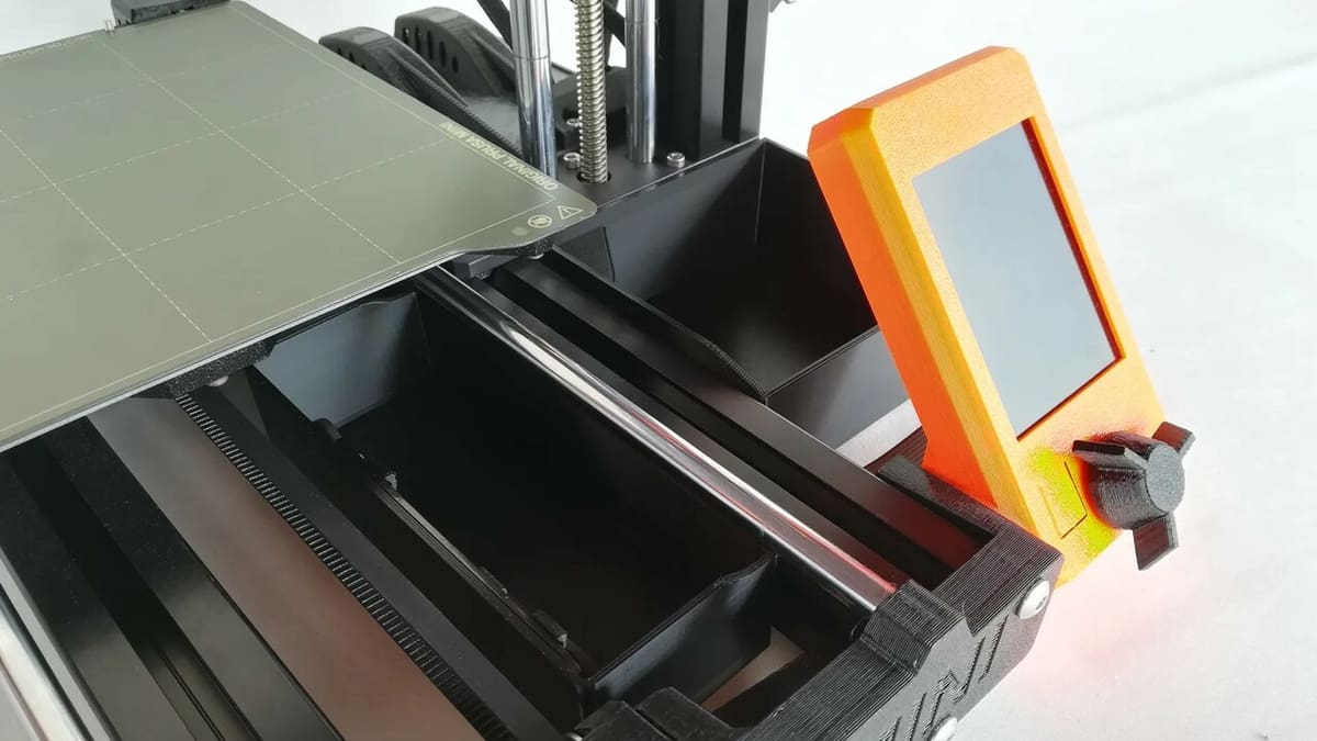 There are tools hiding under your (heated) bed