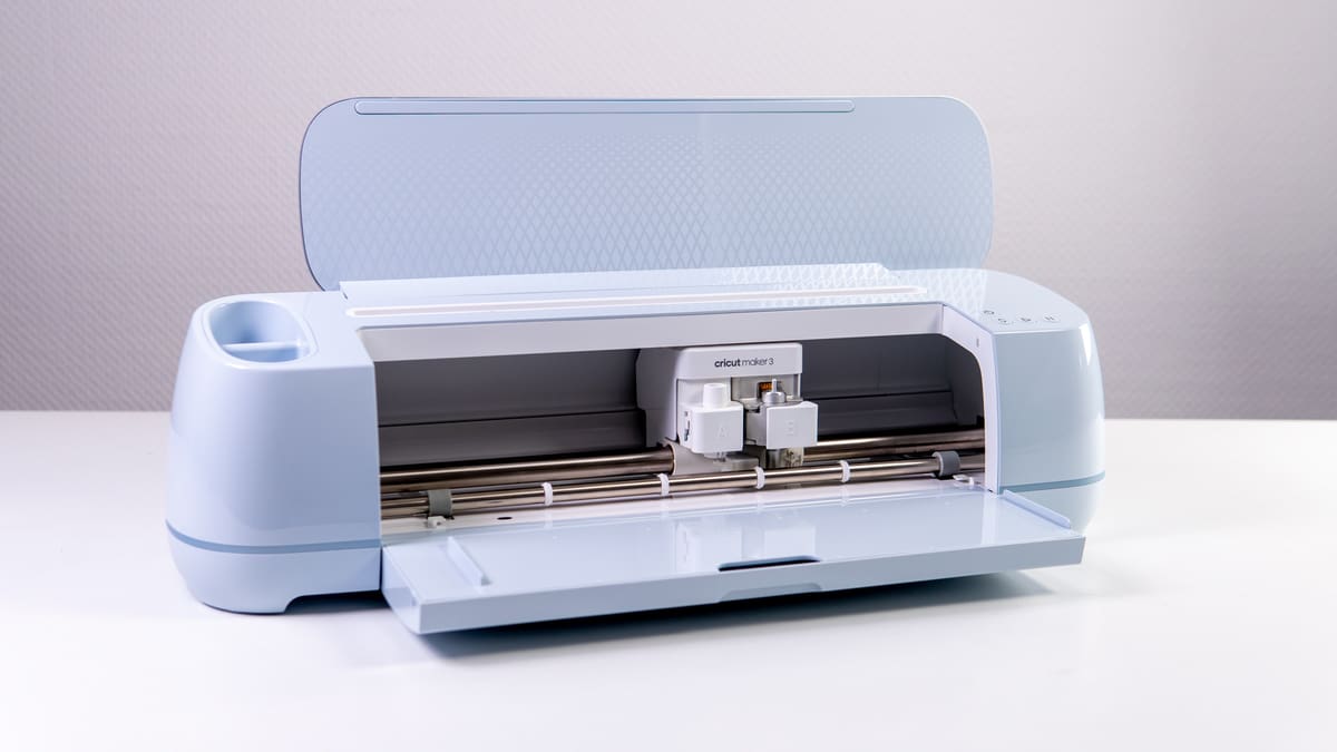 Image of The Greatest 3D Printing Presents To Gift This Season: Cricut Maker 3