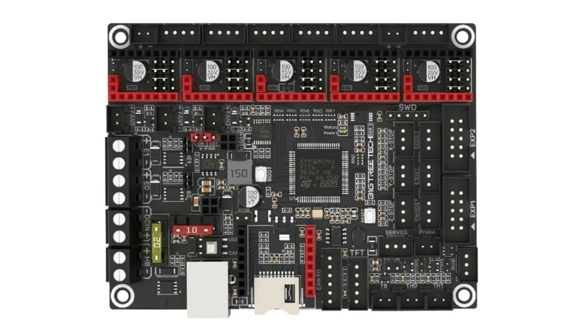 The extremely fast 480MHz MCU will not bottleneck the driver's stepping rate