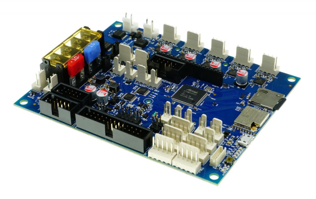 All the connectors necessary to wire the board are included in the package