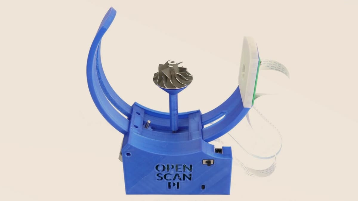 OpenScan Mini is ideal for scanning minatures