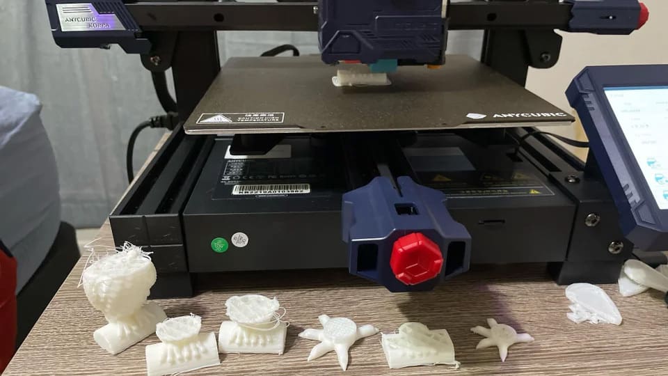 Make sure your Kobra's PEI sheet is very clean or the extruder won't make a difference