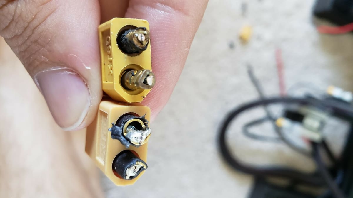 PSU XT60 connectors are known to be a common failure point