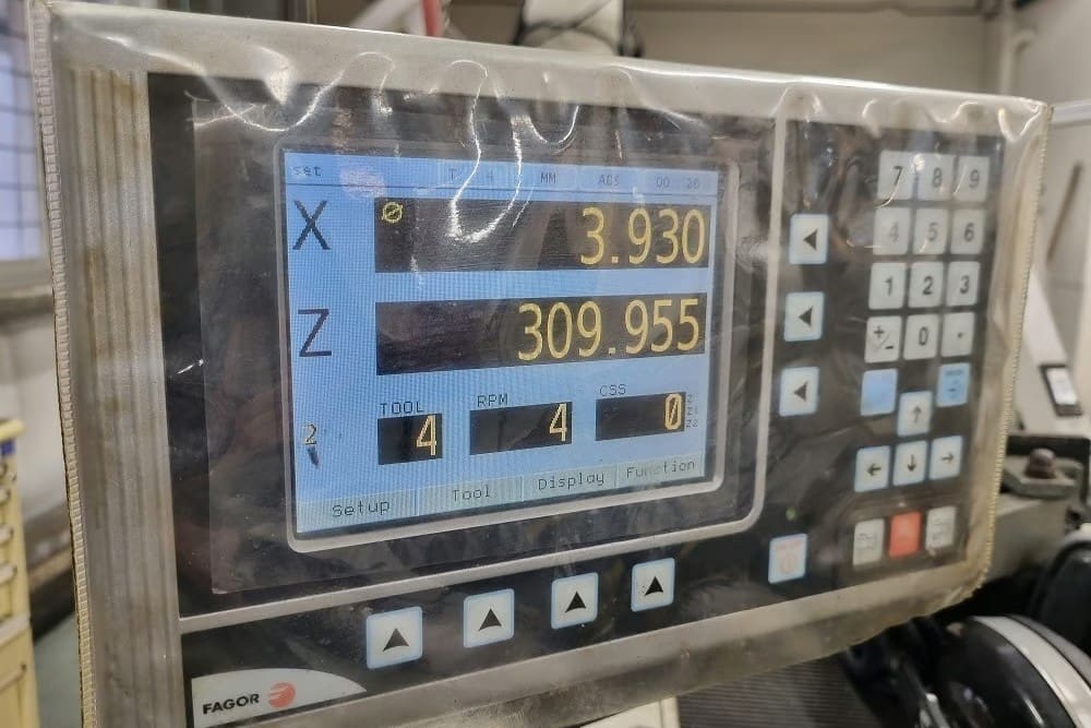 Image of: Milling Meets CNC