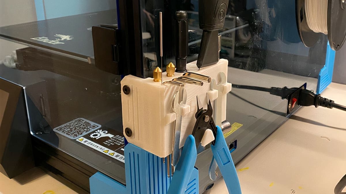 All your essential tools are handy for any task, anytime!