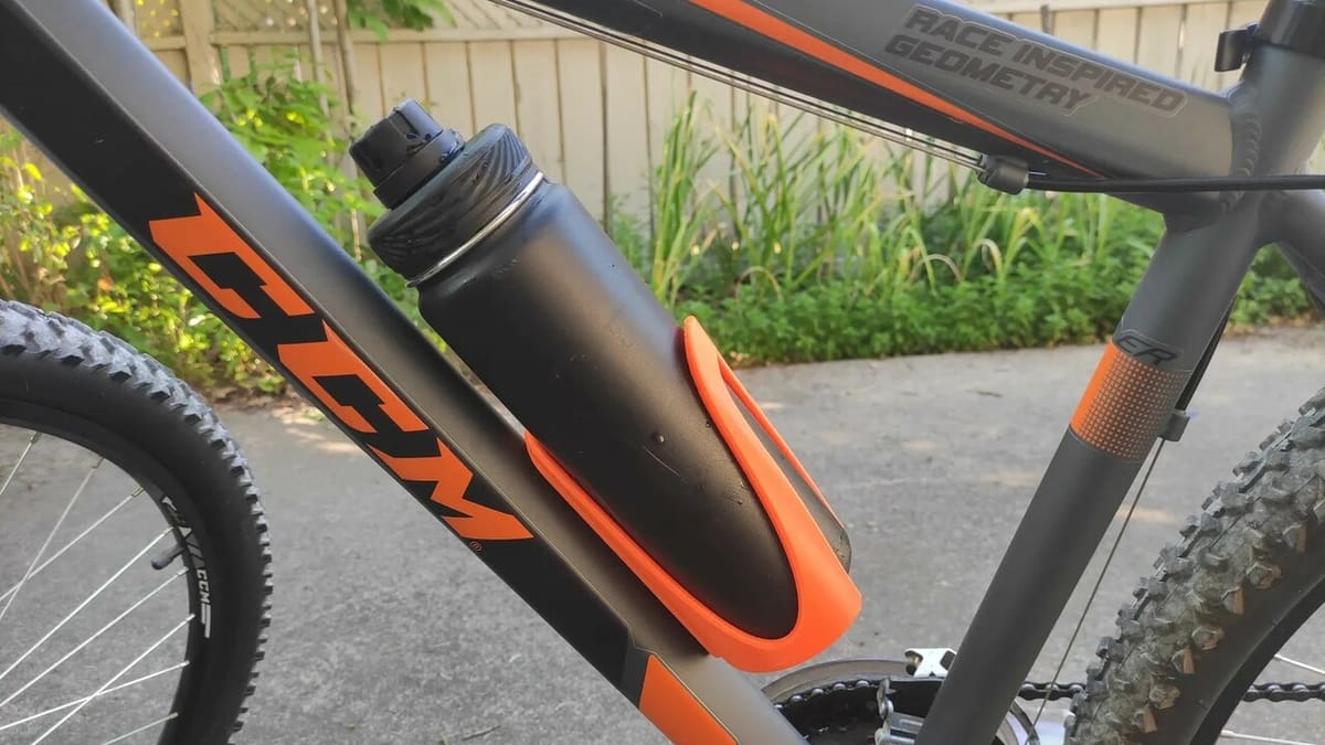 A simple yet effective bottle holder