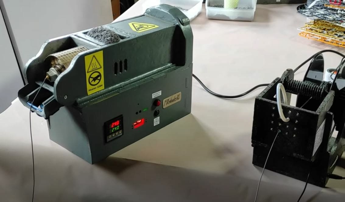 The FIXstruder work with spooling devices and can handle many different materials
