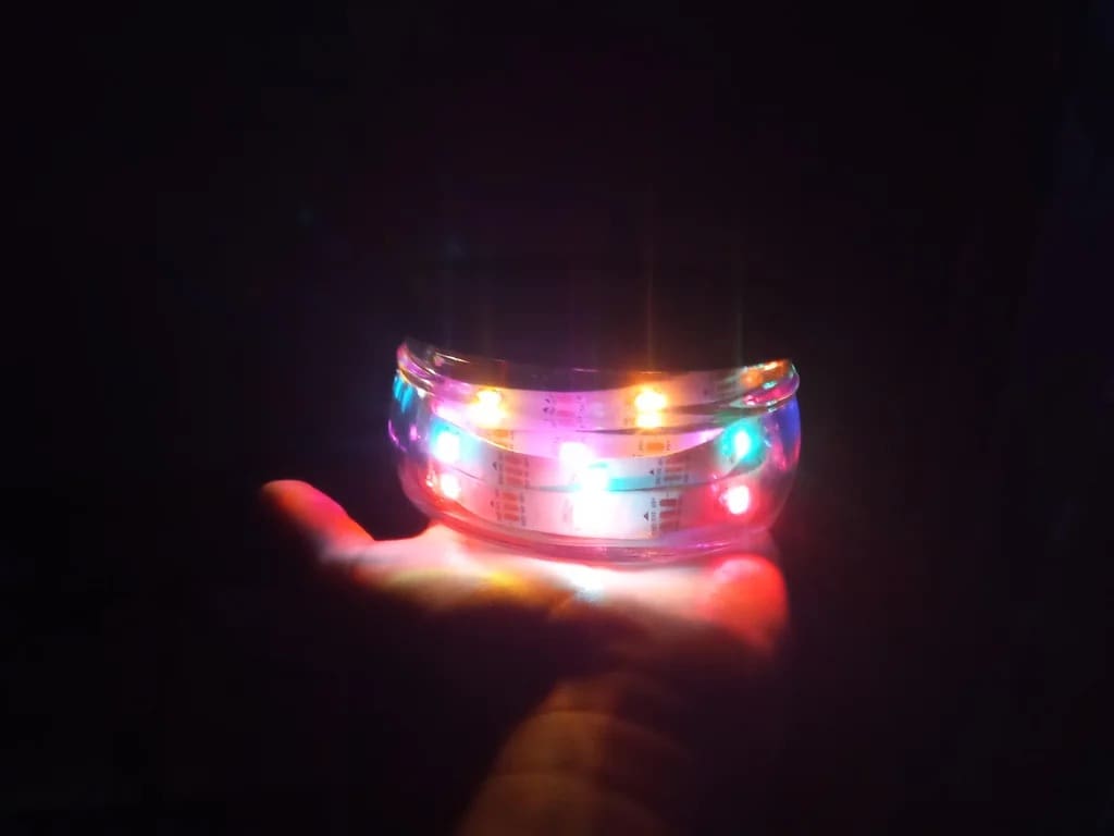 Image of Cool Raspberry Pi Projects: LED Lamp