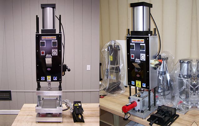 Image of The Best Desktop Injection Molding Machines: Manning Innovations Proto-Ject 150HP