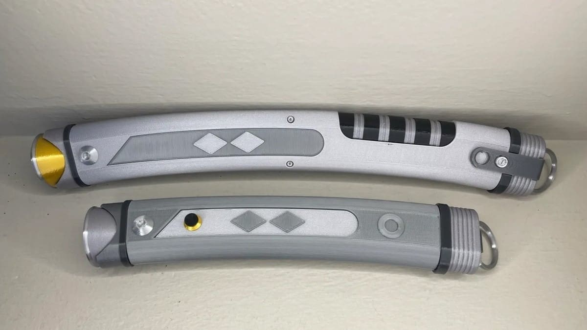 Image of: 36. Ahsoka Tano's Lightsabers