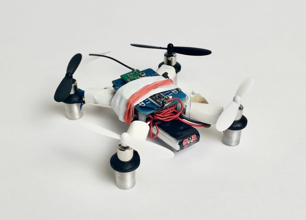 Imagen de Proyectos con Arduino / Proyectos de Arduino: Cuadricóptero