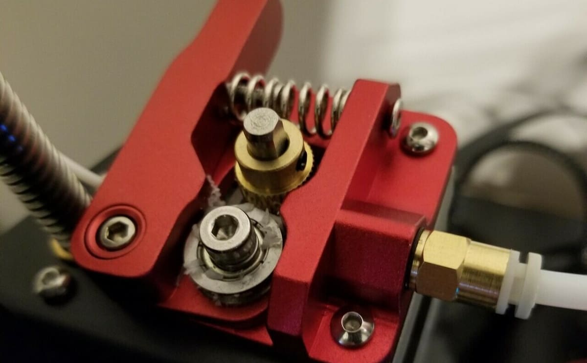 Pay close attention to and noises or grinding while extruding