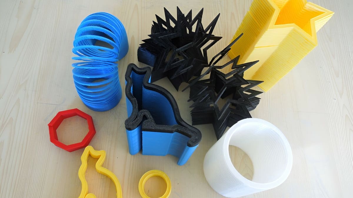 As long as it's a closed shape, it can be a slinky