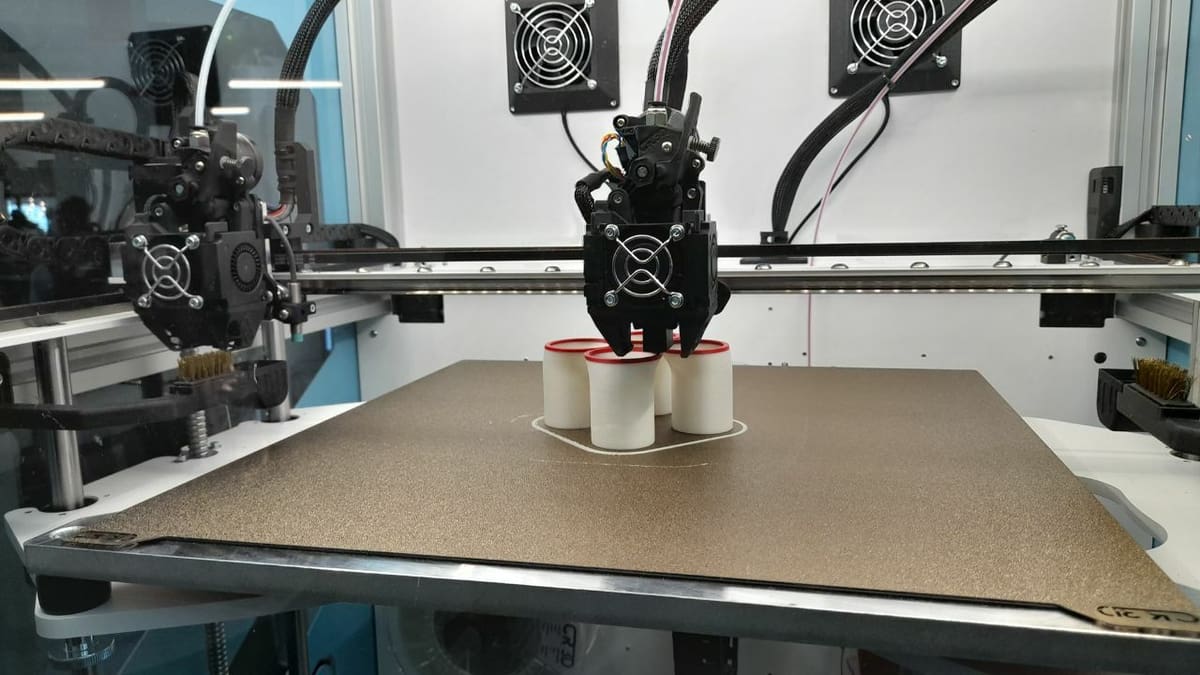 A multi-nozzle FDM printer