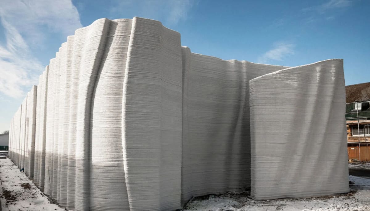 Image of: The Wave House by Peri
