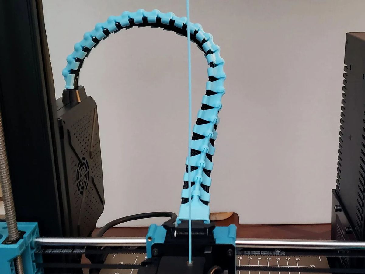Flexing predictably is fine, as long as the radius of curvature isn't excessive