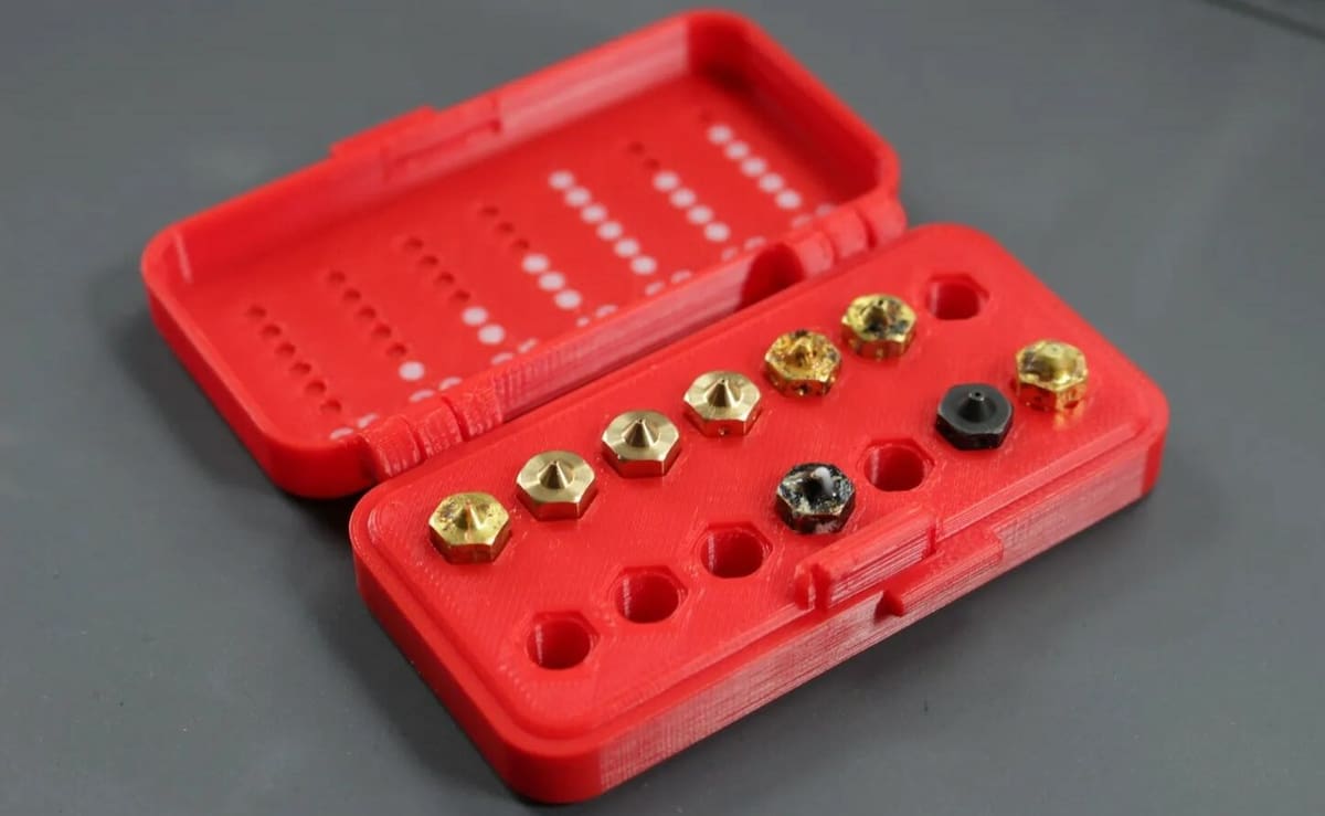 Foto de: 26. Caixa para bicos de impressão