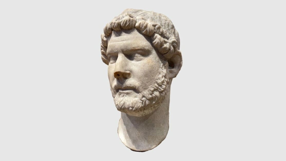 Sure, it's a sculpture and not an actual person, but it's a great scan