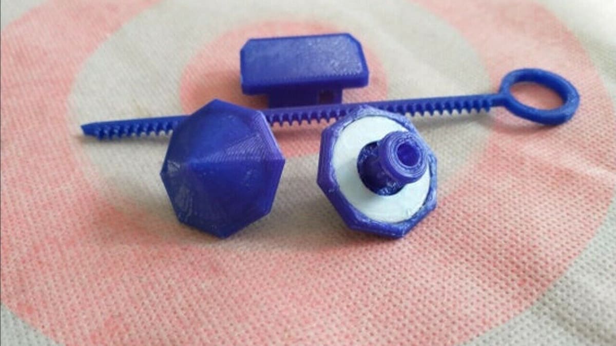 Micro-Beyblades: Little spinners, big winners!