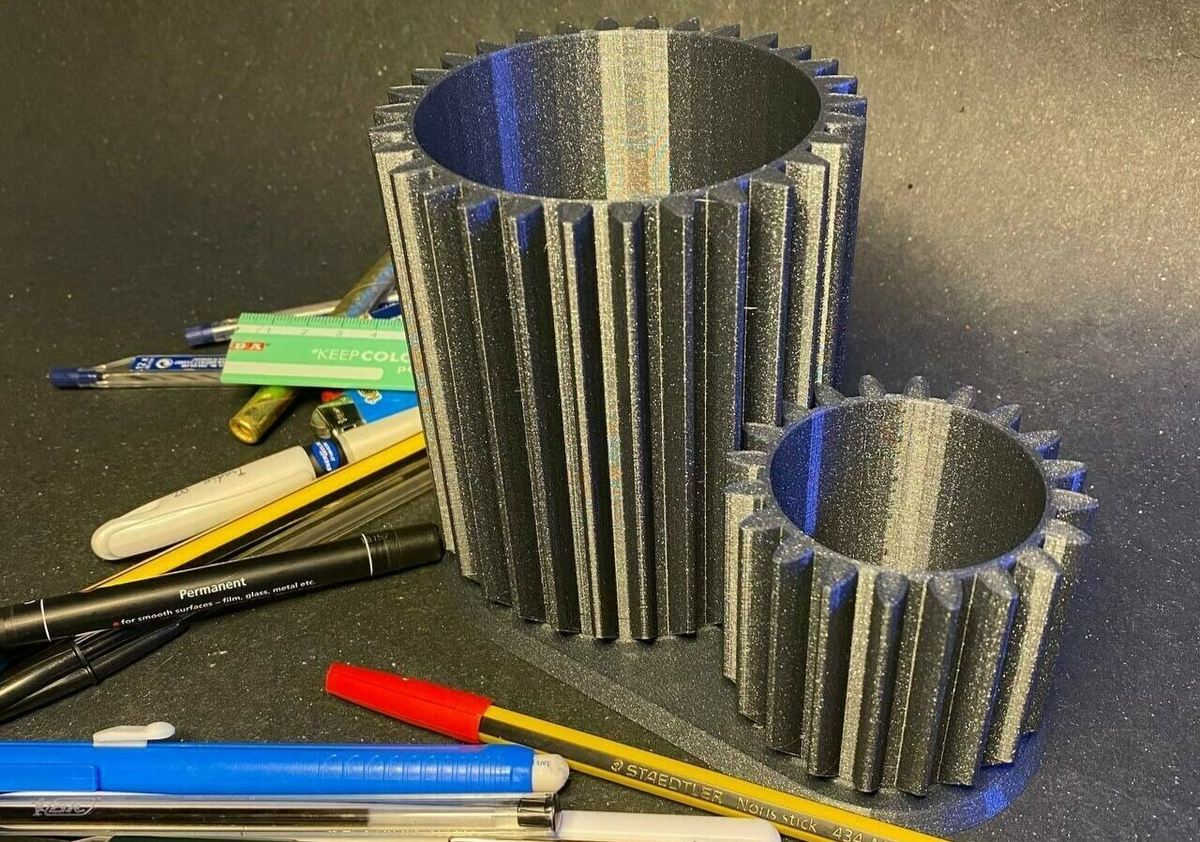 A fun and simple way to tidy up any workspace