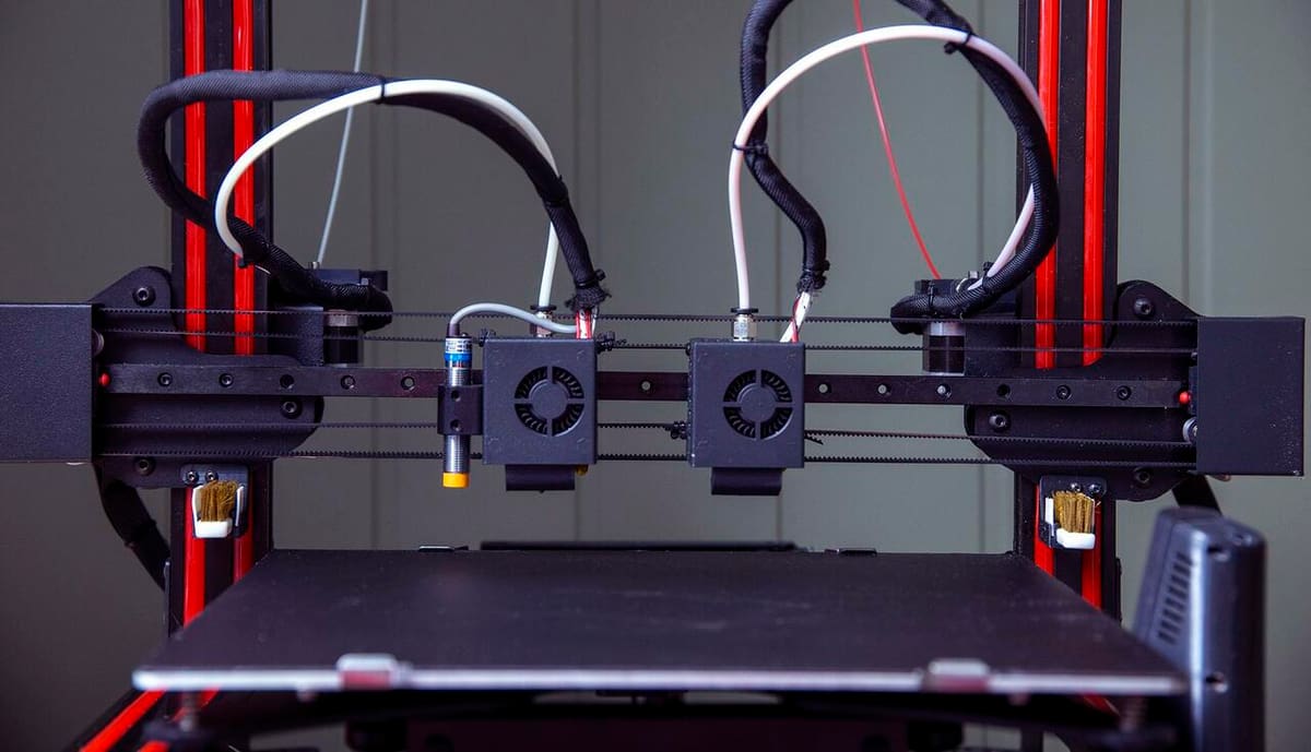 IDEX printers have two printheads that can move independently