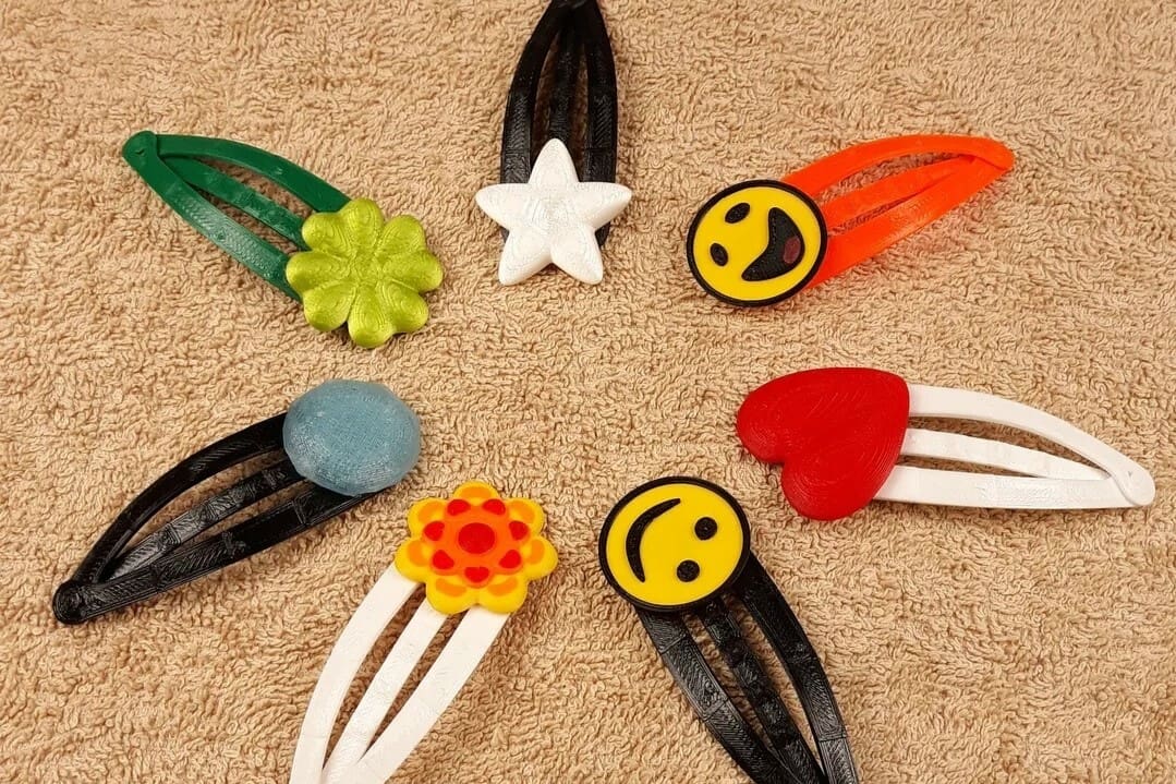 Colorful clips make all the difference