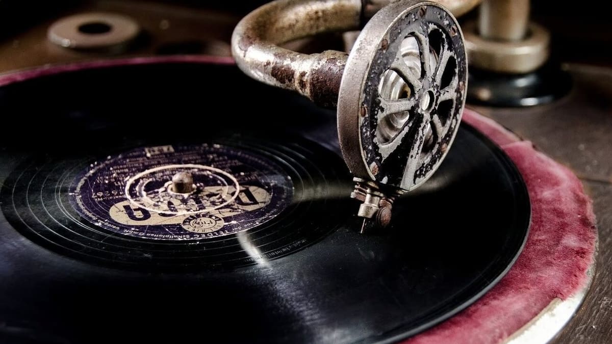 Perhaps surprisingly, the record is more of a problem than the turntable