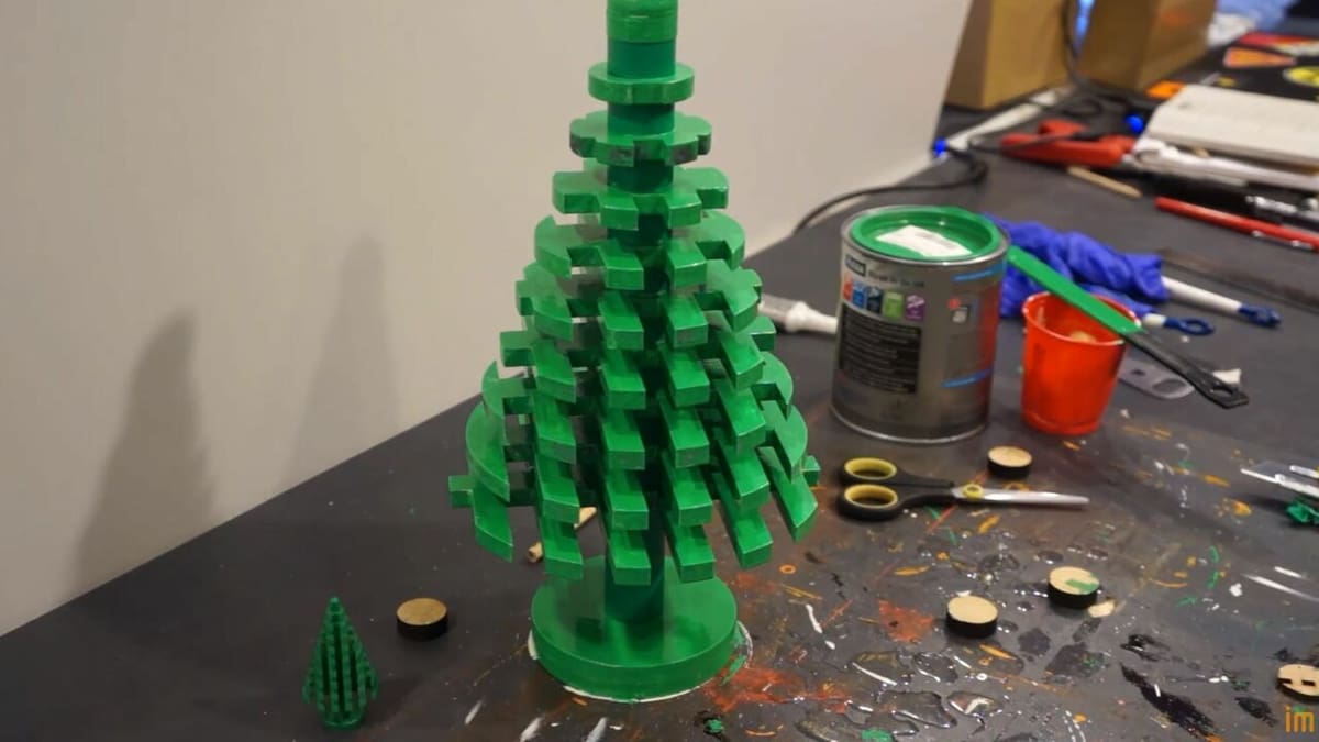 Actual Lego tree for scale