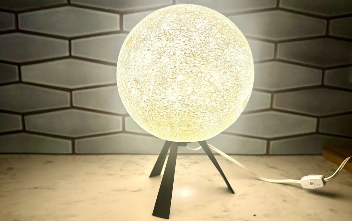 Image of: 1. Lithophane Lamp