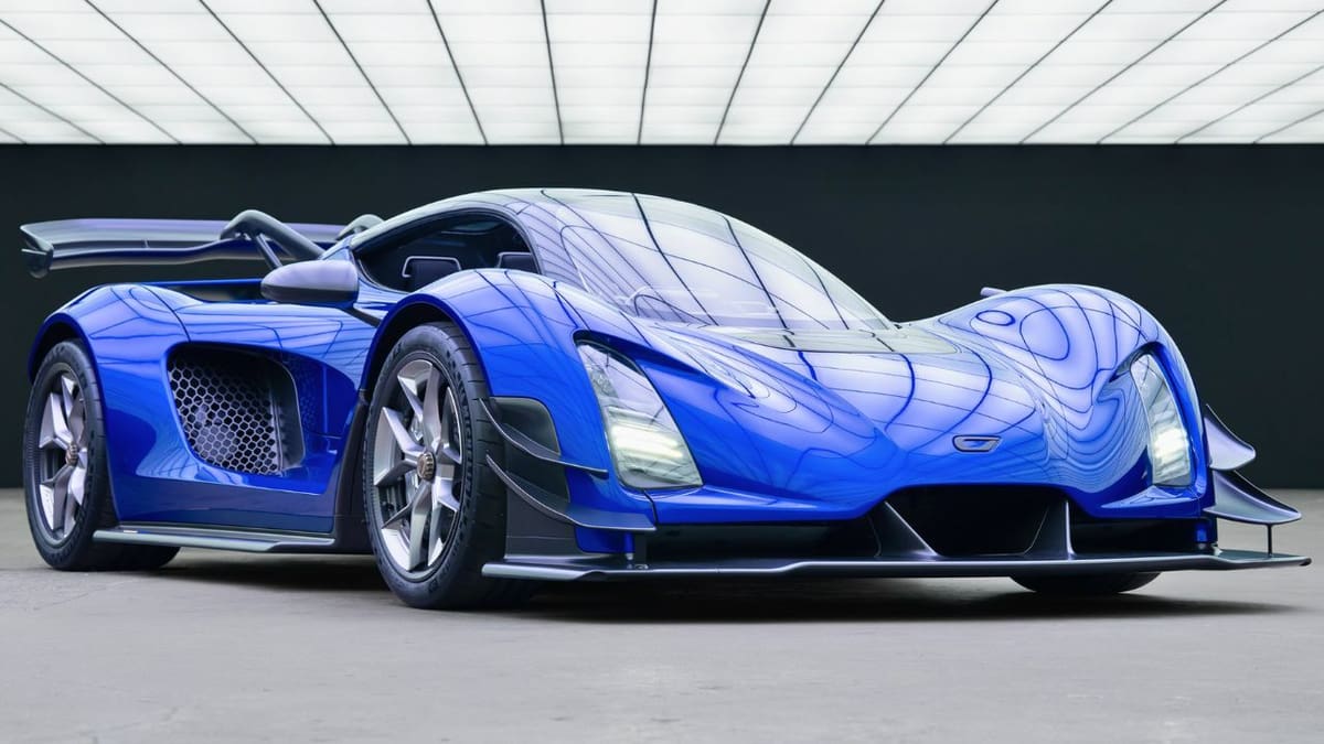 Apart from the chassis, the exhaust system, gearbox, and even more parts are 3D printed