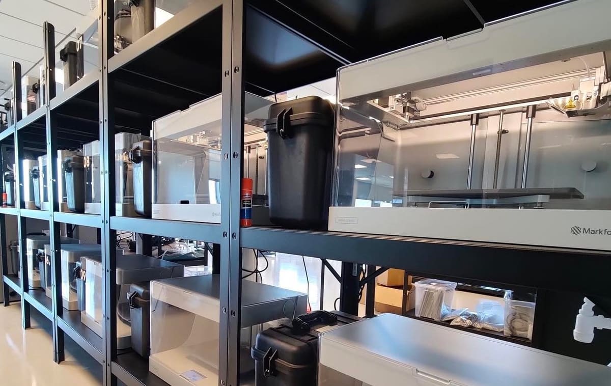 Image of 3D Print Farm: How to Get Up and Running: Purchasing 3D Printers for Your Farm