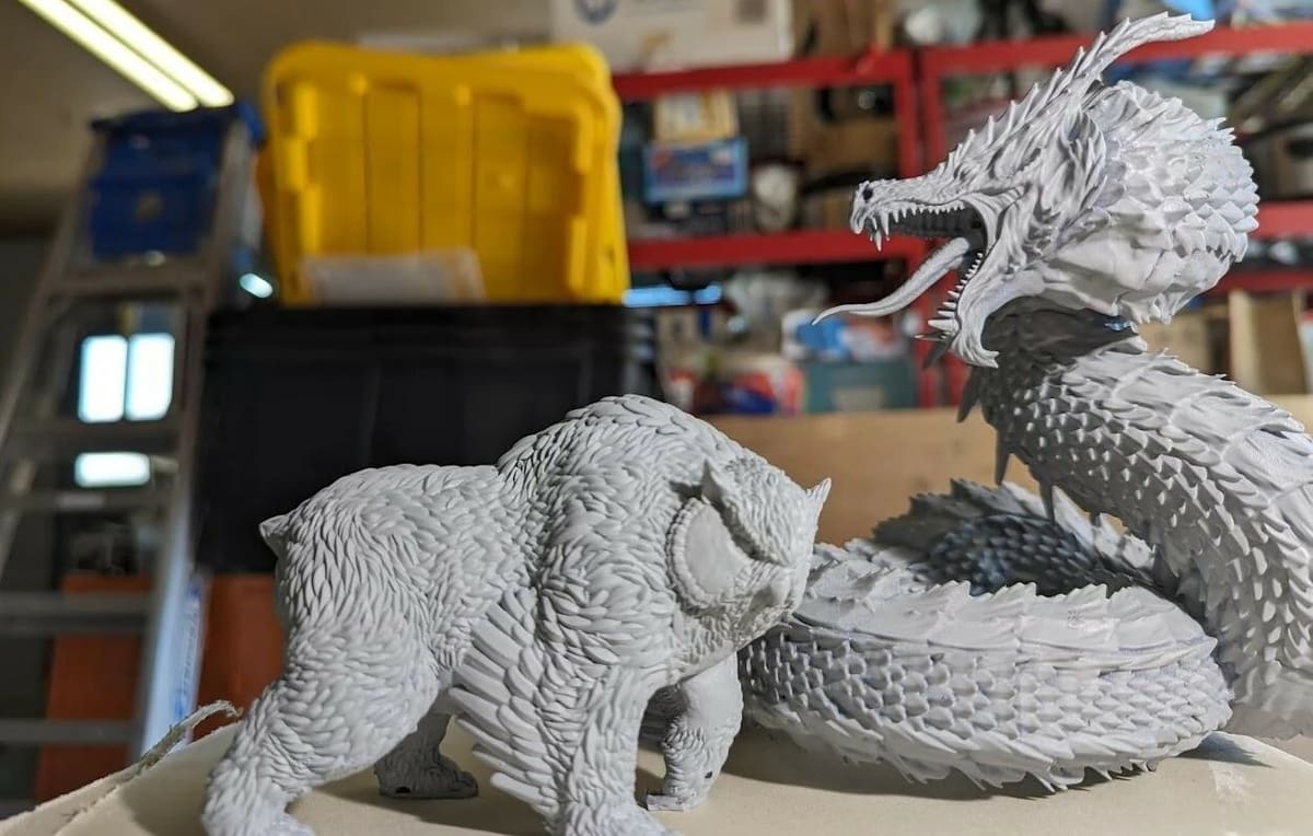 The Photon Mono M5s offers high-quality miniatures with an easily functioning machine