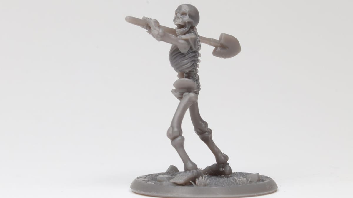 Tenacious often gets mixed with other resins to strengthen minis
