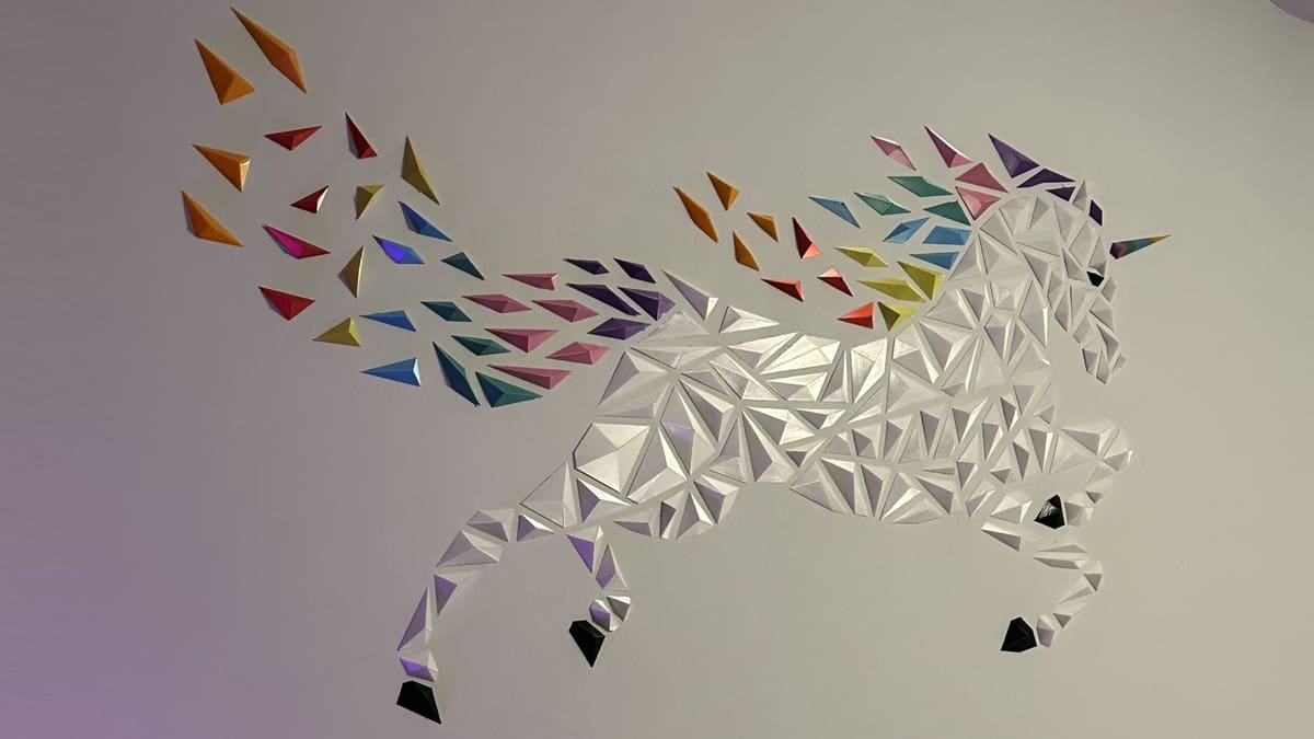 Image of: 7. Geometric Unicorn