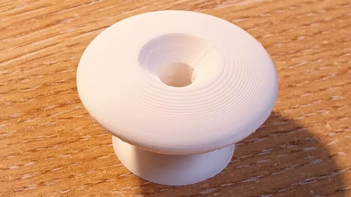Filamentive ASA white is resistant to both water and sun
