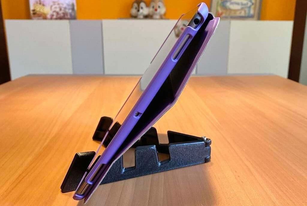 A great option for those who travel or move around the house a lot