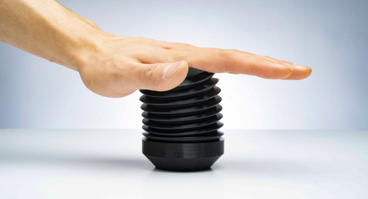Image of Best TPU Filaments / Best Flexible Filaments: Consumer vs. Pro Flexibles