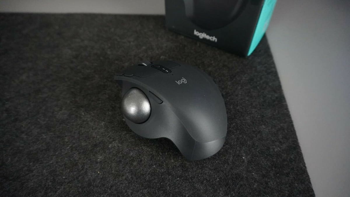 Hate mouse pads and wrist movements? Just move your thumb