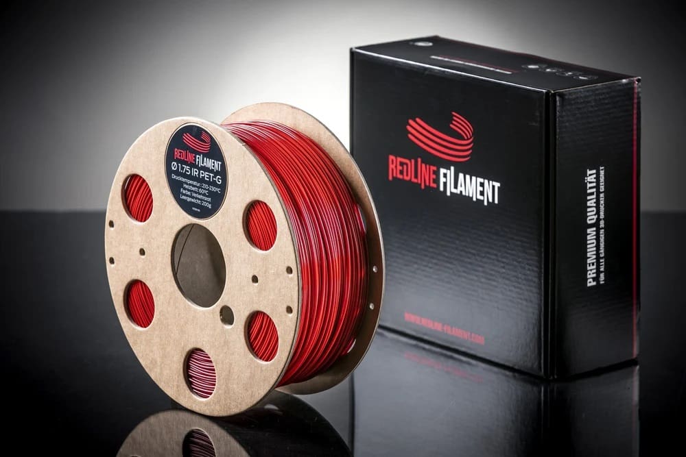 Redline Filament IR-PETG signature 'Traffic Red' Color