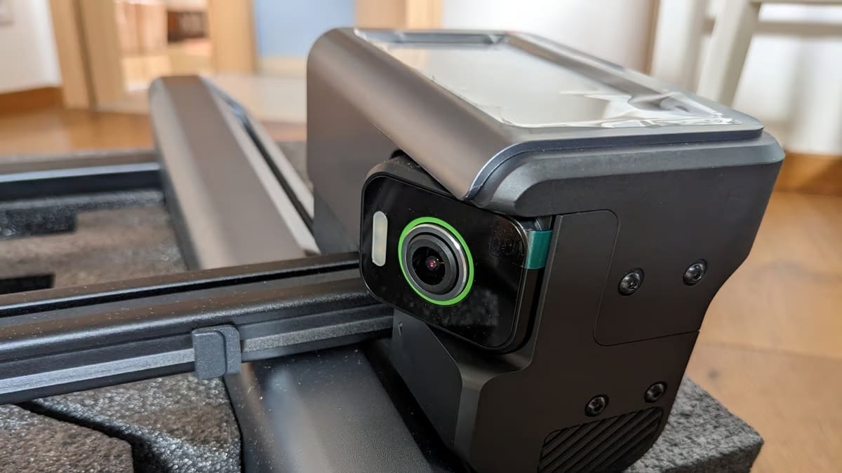 The M5 comes with a camera for AI monitoring, print streaming, and time-lapses