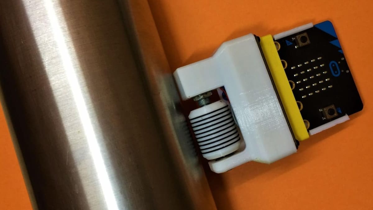 Micro:bit has enabled the creation of an unlimited distance measurement tool in this project
