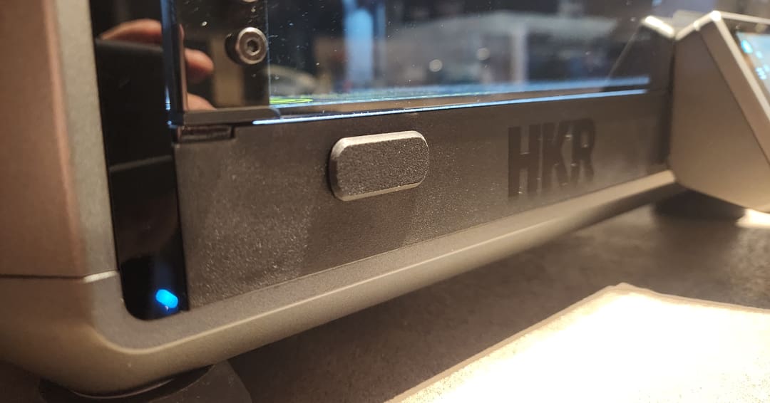 To print the logo or without? That is the question