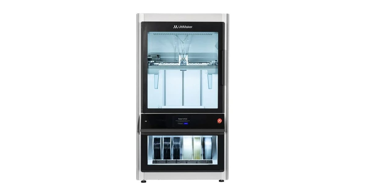 Image of New Professional 3D Printers: UltiMaker's Factor 4 FDM